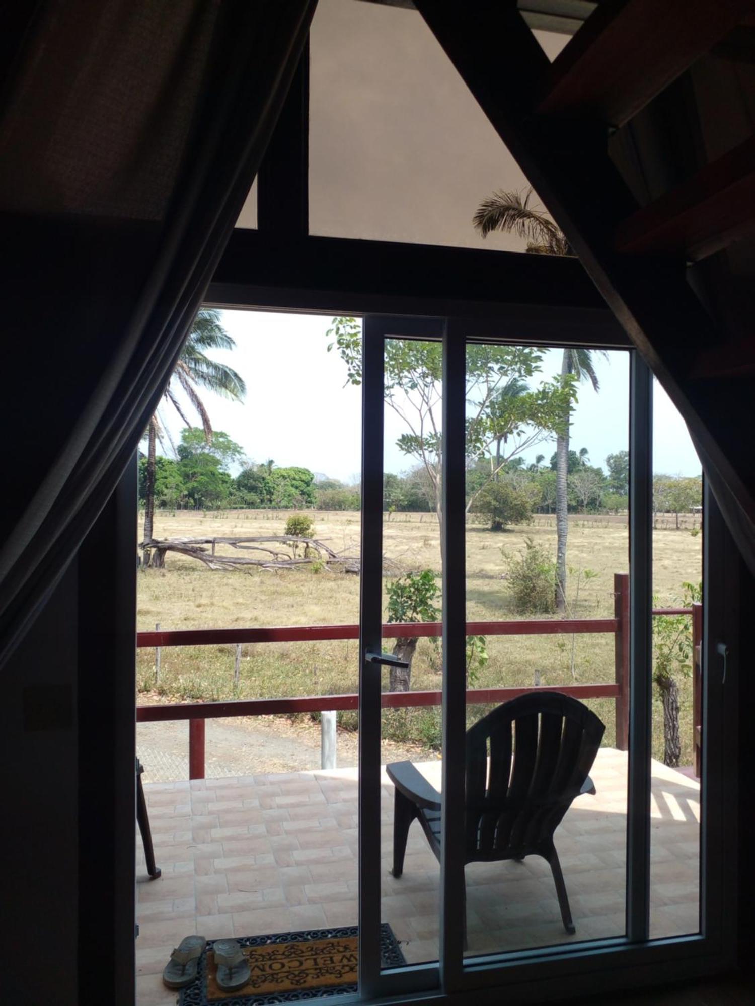 Cabanas Martina Surf Playa Guanico Pedregal Eksteriør bilde